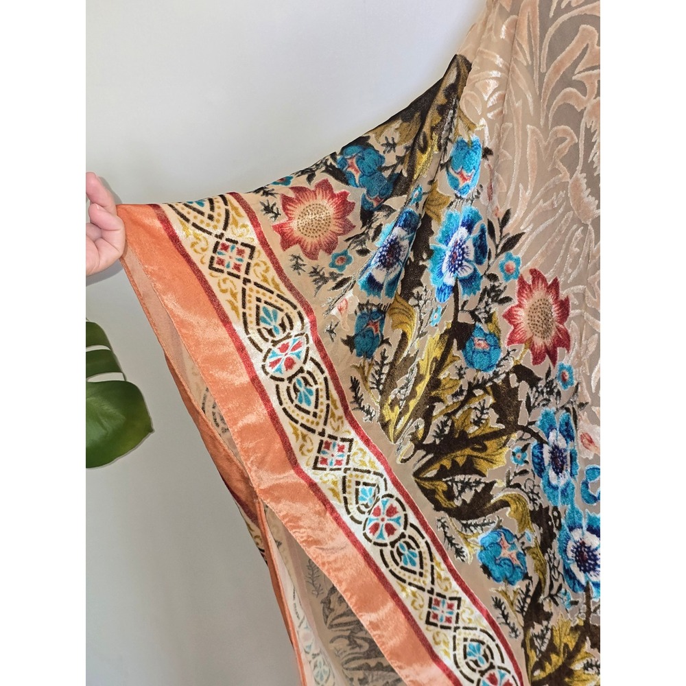 Saachi Floral Burnout Velvet Kimono Ruana Wrap One Size duster artsy boho flowy